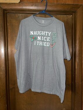 Holiday Time Gray Short-Sleeve Tee with Festive Graphic